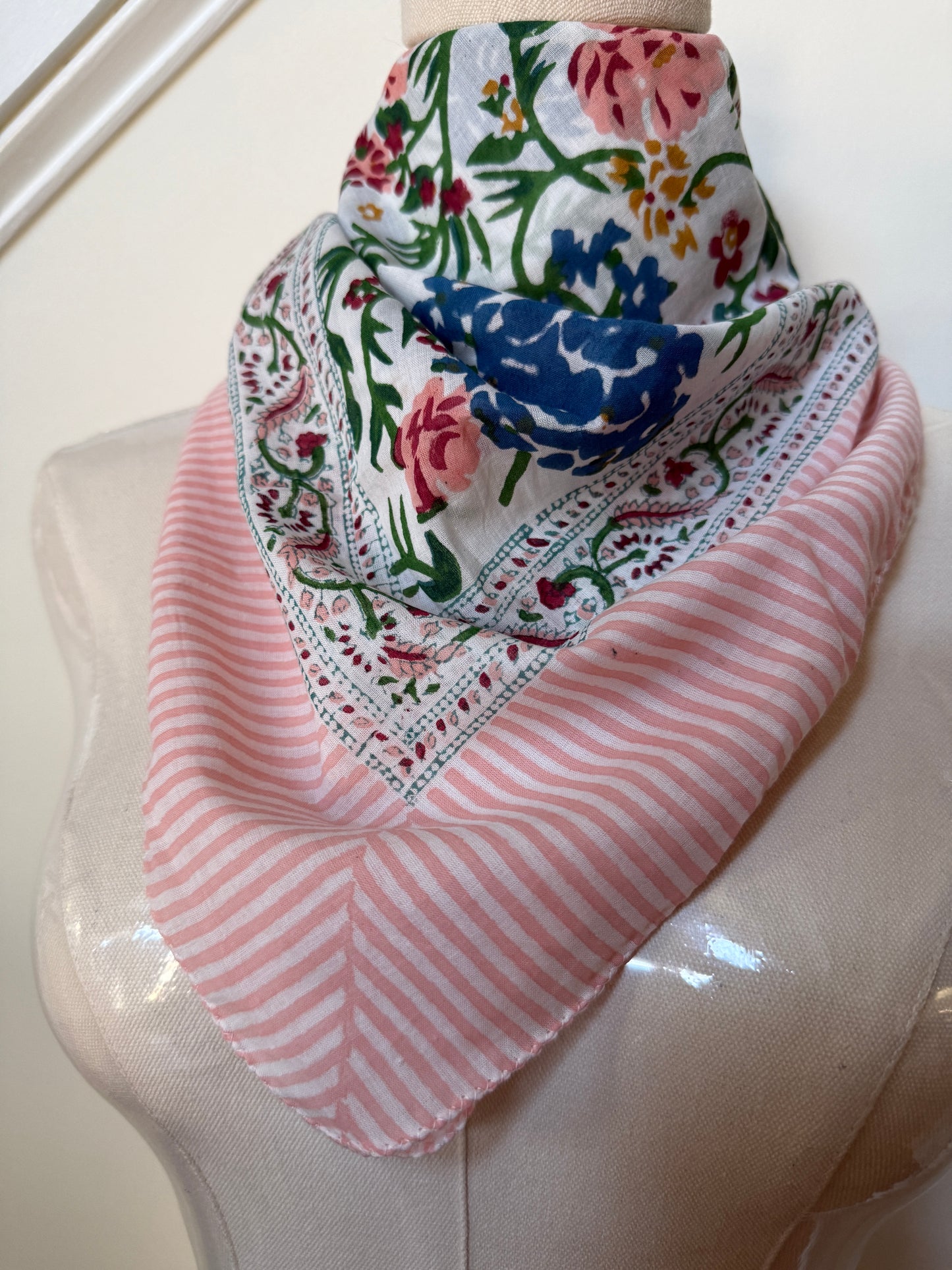 Bandana - Les Fleurs with Striped Border