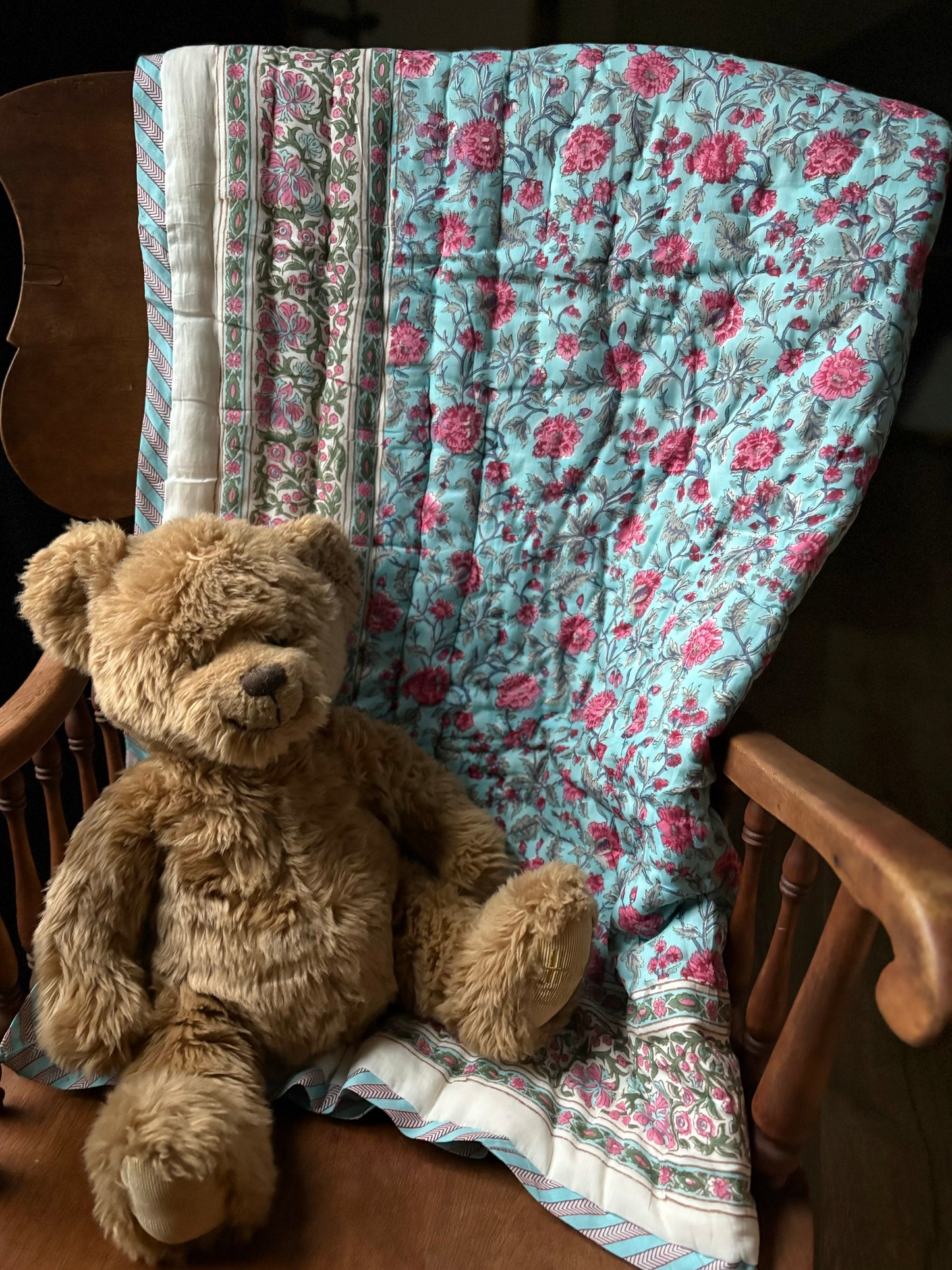 Razai Quilt - La Vien Rose