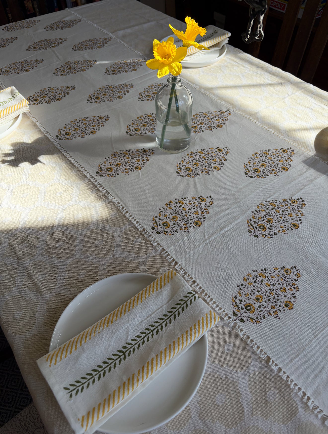 Cotton Table Cloth - Brocade Ogee