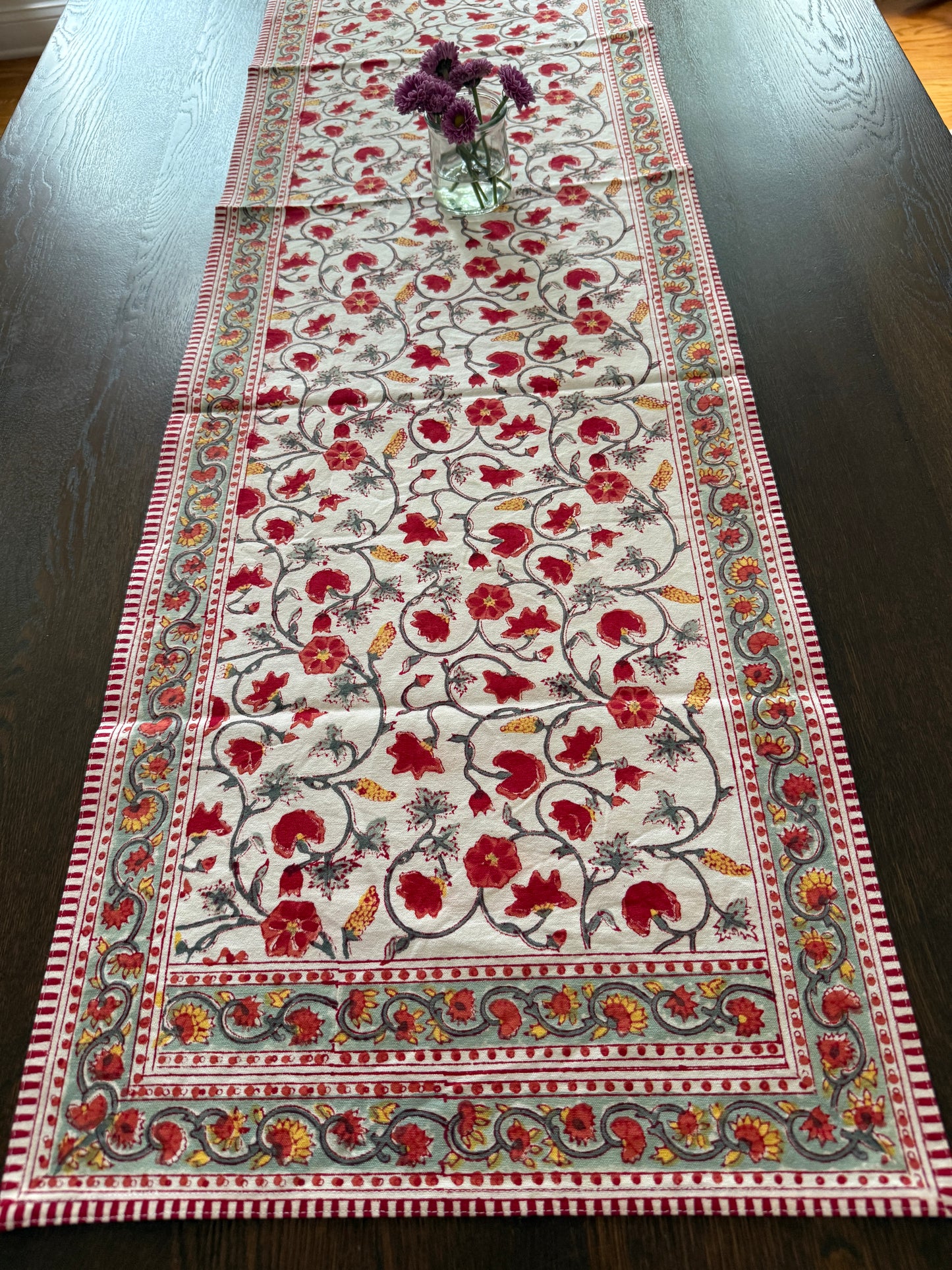 Canvas Runner - Waltz of the Flowers