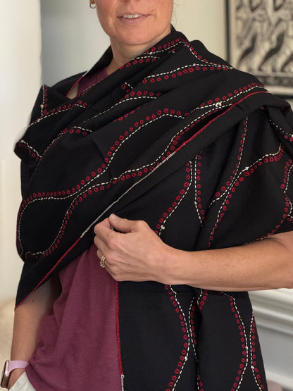 Bandhani Wool Stole- Black Cayenne