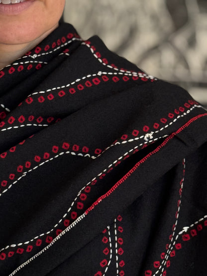 Bandhani Wool Stole- Black Cayenne