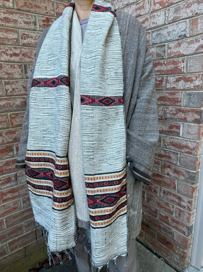 Handwoven Himalayan Wool Scarf - Una