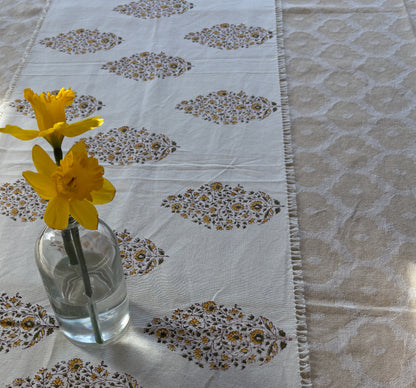 Cotton Table Cloth - Brocade Ogee