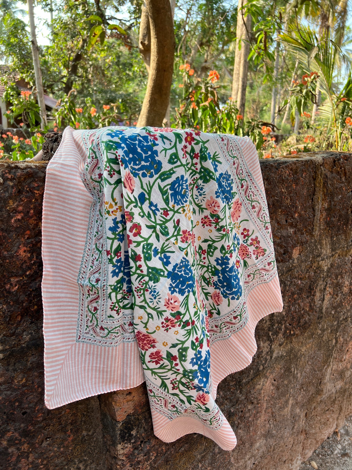 Bandana - Les Fleurs with Striped Border