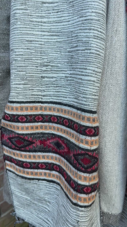 Handwoven Himalayan Wool Scarf - Una